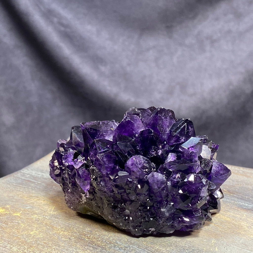 Amethyst 紫水晶– Mangataquartz